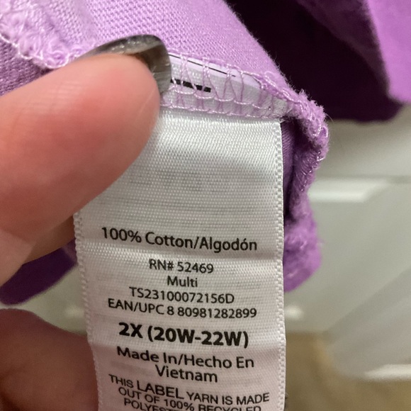 Terra & Sky Keyhole Back Tank Size 2X - Picture 3 of 5